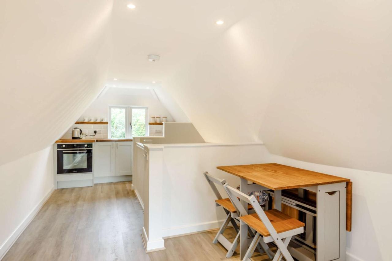 Little Thatch Lovely 2-Bed Near Weymouth Radipole Экстерьер фото